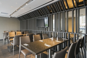 louis kienne serviced residences