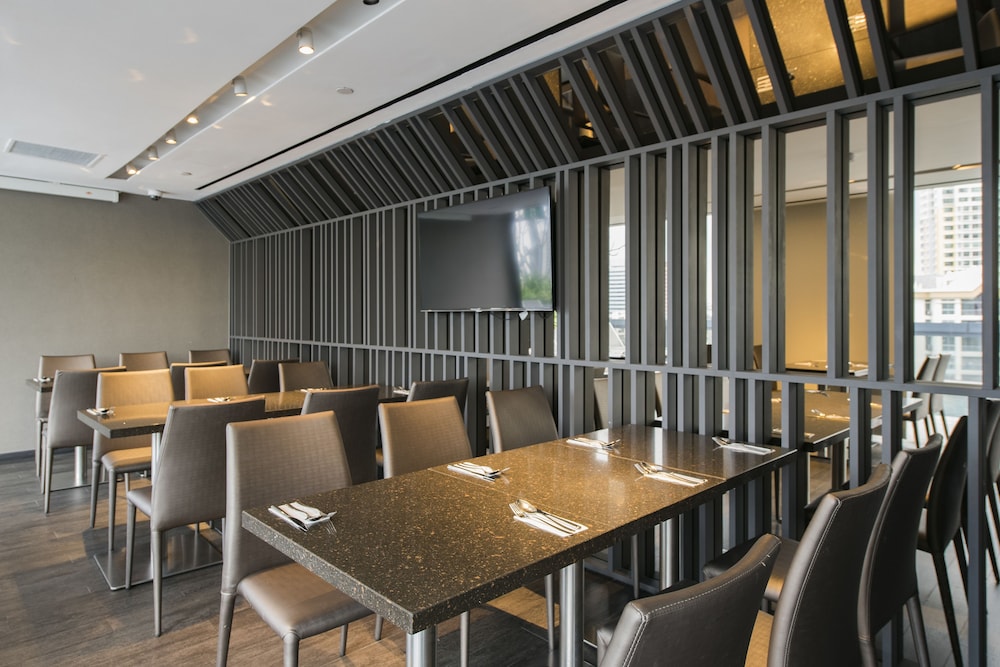 louis kienne serviced residences