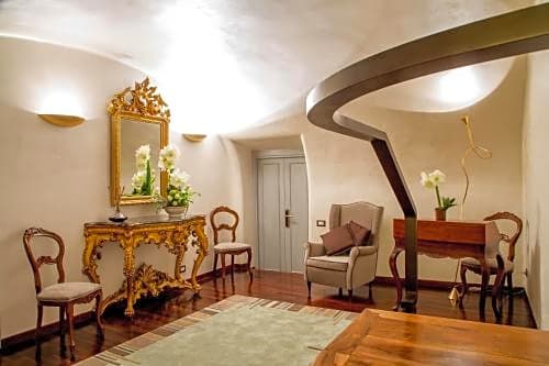 palazzo de cupis adults only