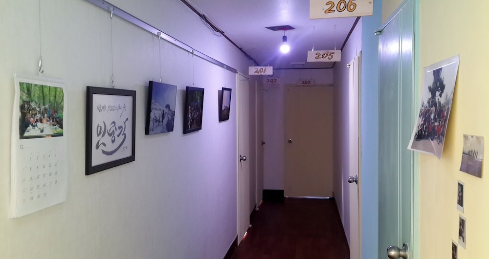 minjoonggak guesthouse