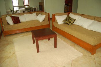 ngorongoro villa and restaurant