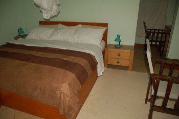 ngorongoro villa and restaurant