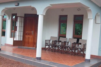 ngorongoro villa and restaurant