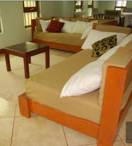 ngorongoro villa and restaurant