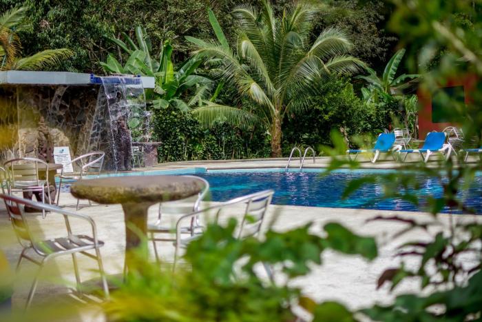 pacific paradise resort