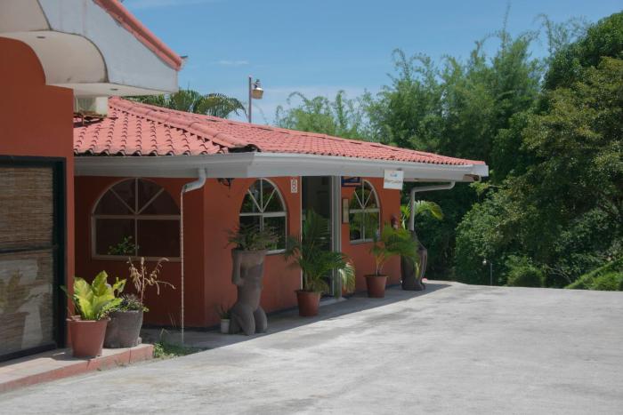 pacific paradise resort