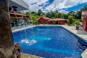 Pacific Paradise Resort,Manuel Antonio>>Herradura,3 star