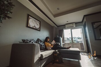 club tree hotel