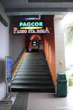 paseo premiere hotel