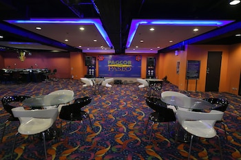 paseo premiere hotel