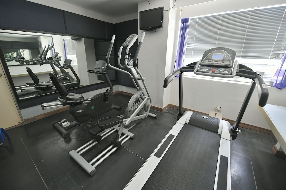 paseo premiere hotel