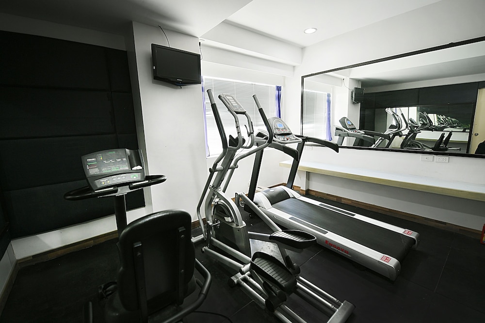 paseo premiere hotel