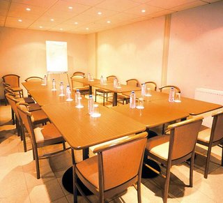 europe hotel paris eiffel