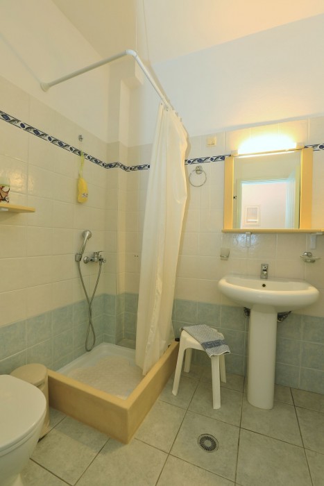 Edem Hotel Apartments,Chrisopigi>>Apollonia,2 star
