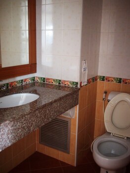 p72 hotel