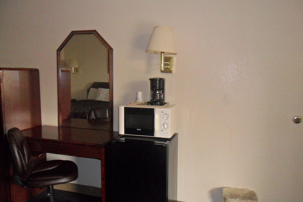 Luxury Inn And Suites,Alabama>>Selma,3 star