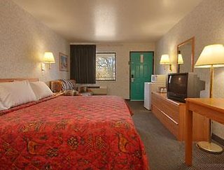 Days Inn By Wyndham Espanola,Santa Fe>>Espanola,2 star