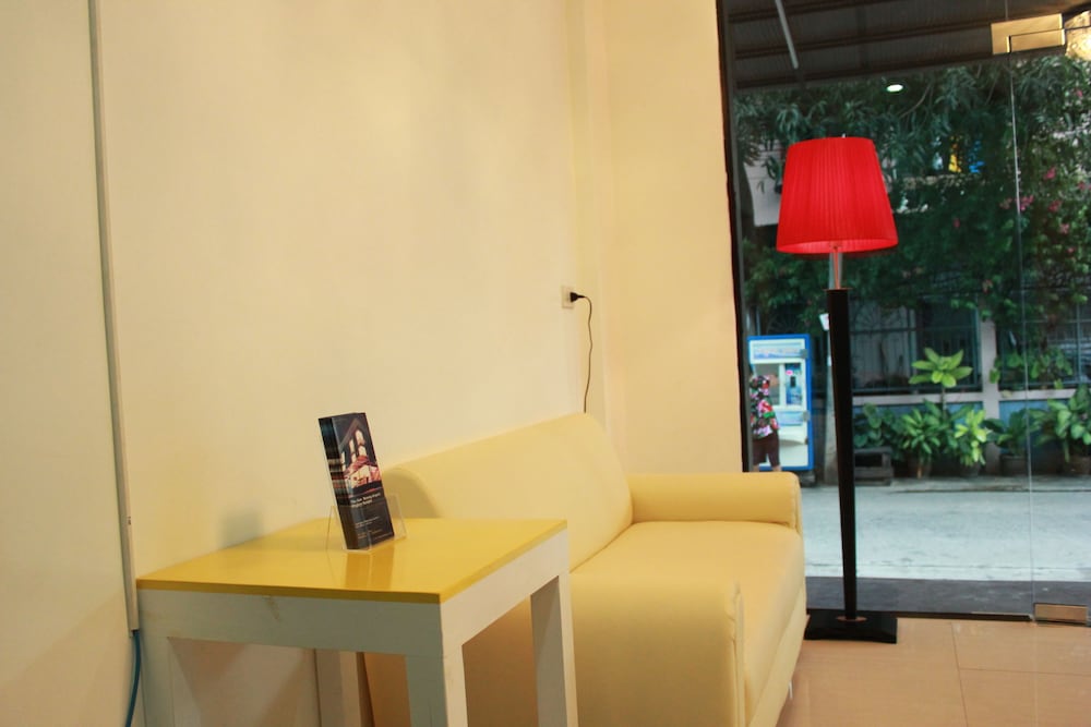 donmuang airport modern bangkok hotel