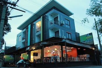 donmuang airport modern bangkok hotel