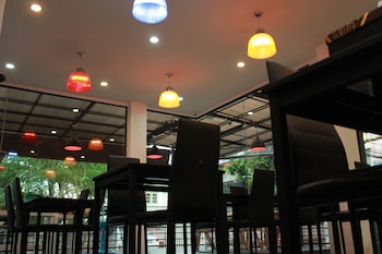 donmuang airport modern bangkok hotel