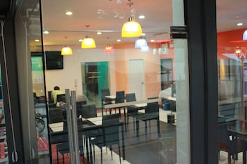 donmuang airport modern bangkok hotel