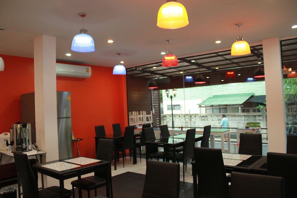 donmuang airport modern bangkok hotel