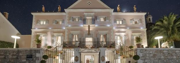heritage villa apolon