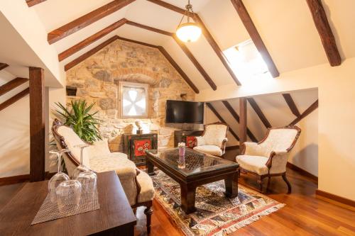 heritage villa apolon