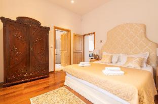 heritage villa apolon