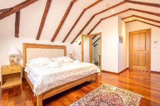 heritage villa apolon