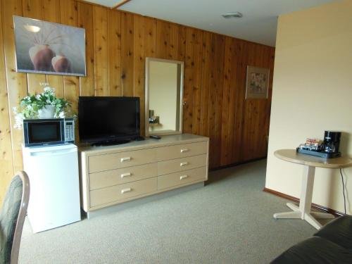 rocky mountain springs lodge