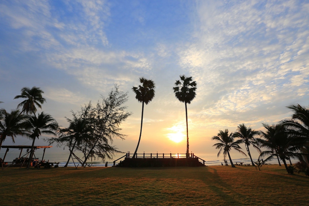 bansaithong beach resort