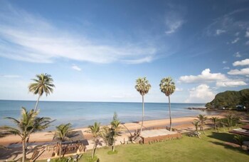 Bansaithong Beach Resort,Bang Saphan Noi>>Bang Saphan,3 star
