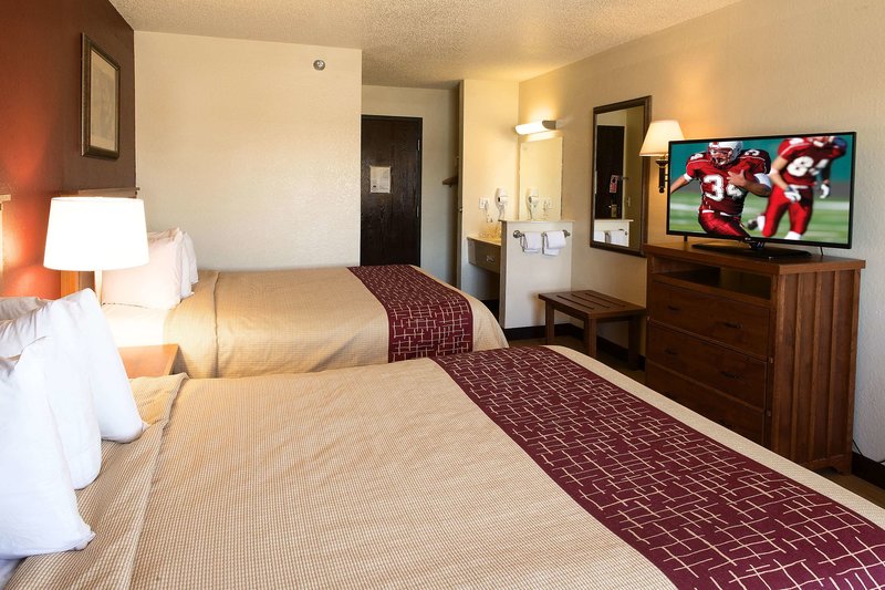 red roof inn and suites omaha council bluffs