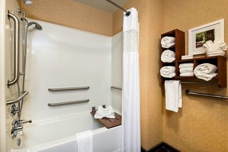 hampton inn bellevue