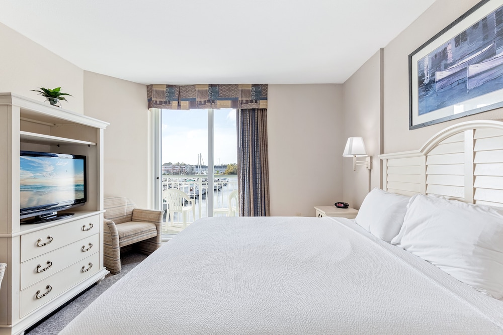 harbourgate marina club