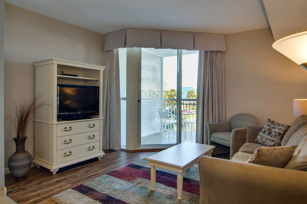 harbourgate marina club