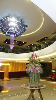 iris hotel