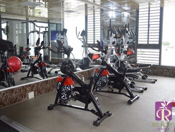 iris hotel