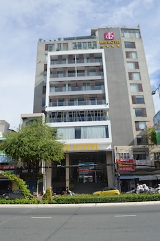 iris hotel