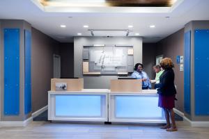Holiday Inn Express And Suites Florence I 95 And I,South Carolina>>Florence,3 star