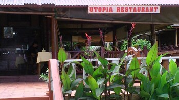 utopia resort