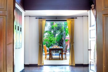 paradise island estate