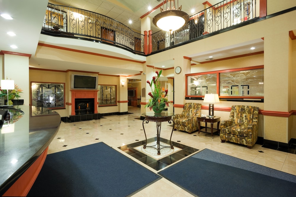 holiday inn express and suites fairfield north