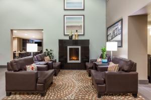 Super 8 By Wyndham Peterborough,Gannon Village>>Bailieboro,2 star