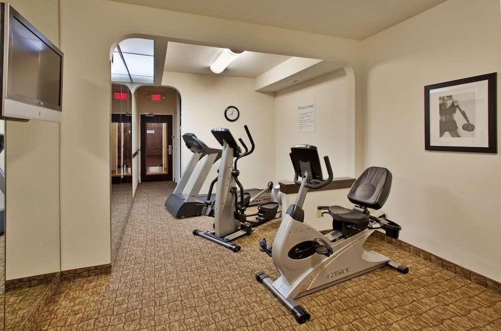 comfort inn and suites