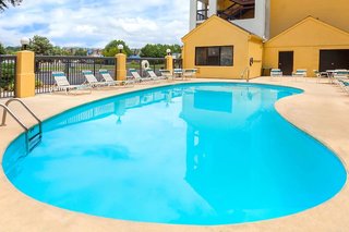 Super 8 By Wyndham Pigeon Forge Dollywood Lane,Sevier County>>Gatlinburg - Pigeon Forge,2 star