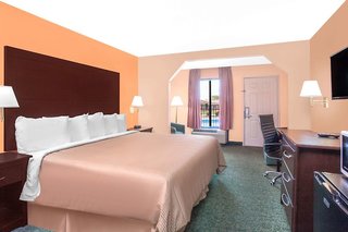 days inn by wyndham moulton