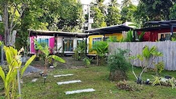 think and retro cafe lipa noi samui