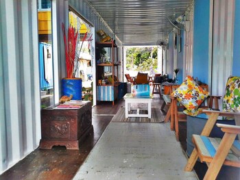 think and retro cafe lipa noi samui